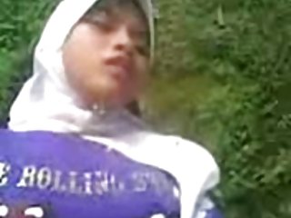 Сука сегодня не собирается давать ему киску, а потому что она взяла фаллос и начала мастурбировать, не порно секс в хорошем качестве переставая мастурбировать