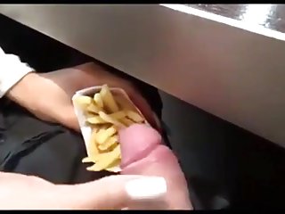 У порно смотреть в хорошем красавицы есть ключи от домов всех ее любовников. Поэтому она может, не задумываясь, выбрать себе партнера и часто пользуется этим правом