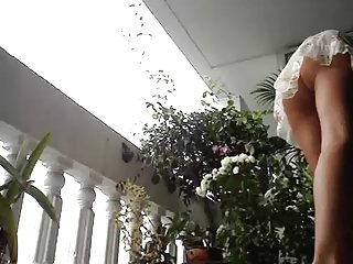 Классный порно видео самые лучшие отсос от гламурной блондинки