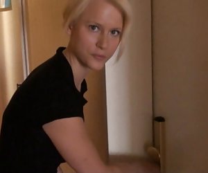 Две развратные хорошие порно сайты шлюшки ласкают себя перед вебкамерой